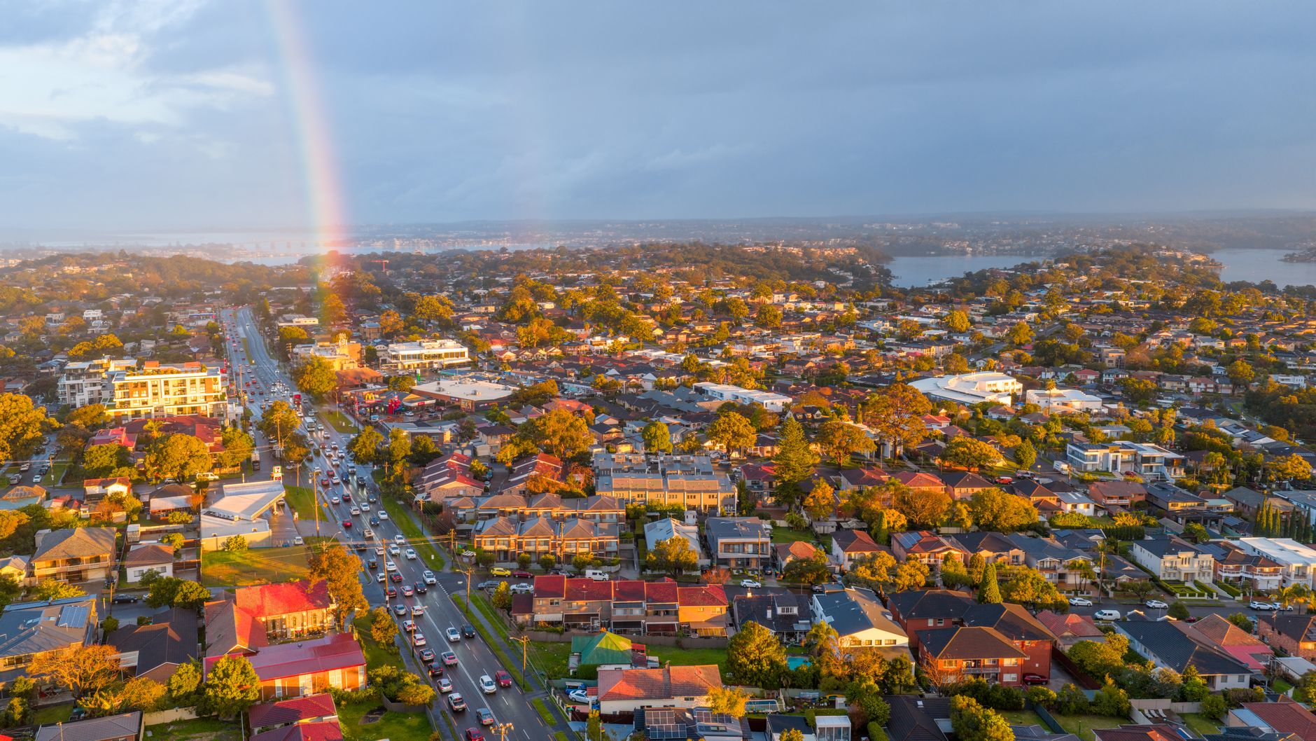Aerial view of Sydney's suburbs, the market Loan Lounge has arranged home loans in since 2015